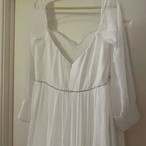 Brand new wedding dress.